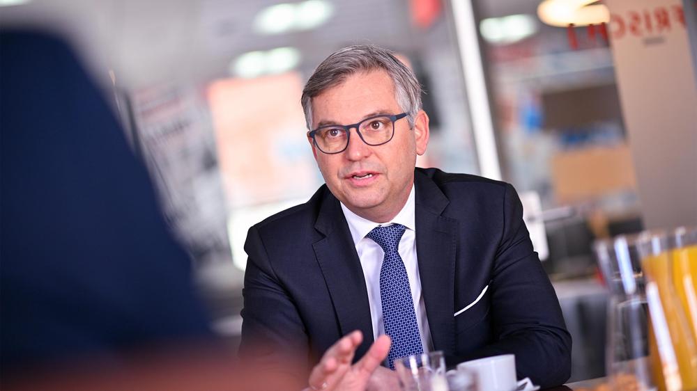 Magnus Brunner